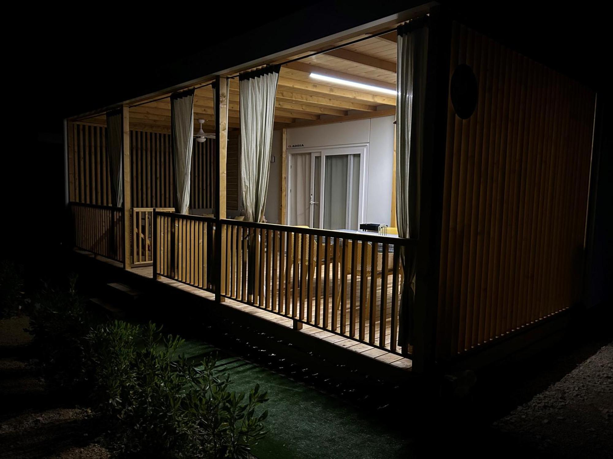 O'live Premium Mobile Campsite *